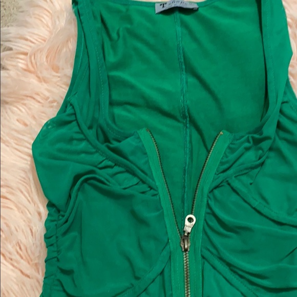 Dress - Picture 3 of 5